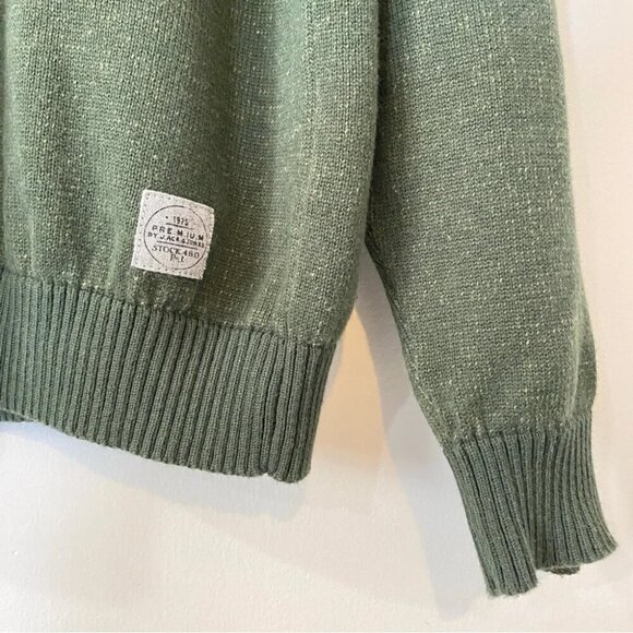 Jack & Jones L Jacob Crew Neck in Hunter Green 100% Cotton - Picture 12 of 16